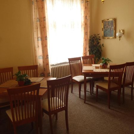 Hotel Green House Teplice Exterior photo