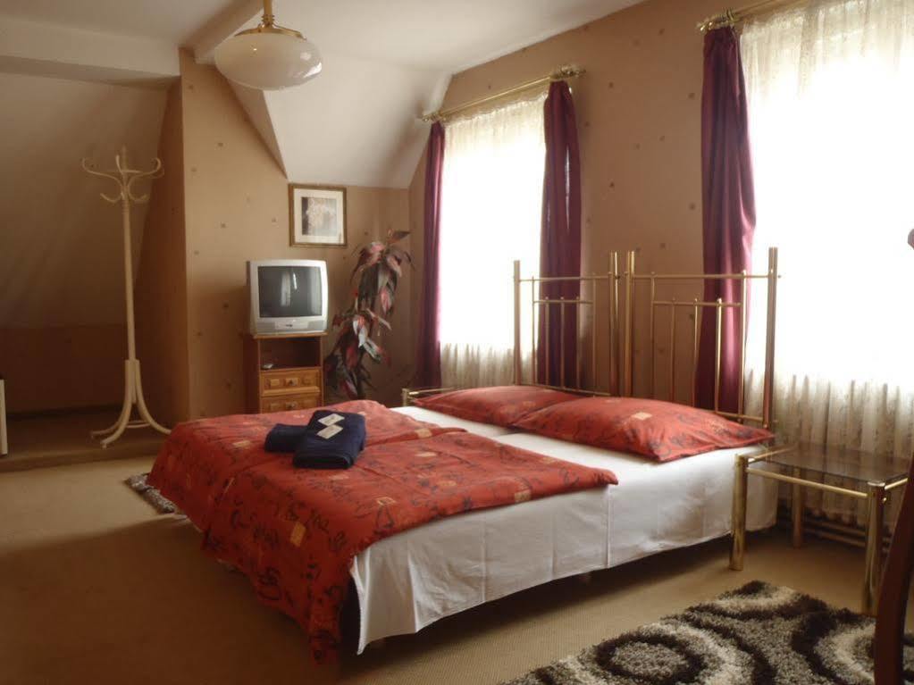Hotel Green House Teplice Exterior photo